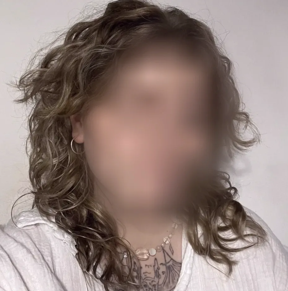 Lisa, 20