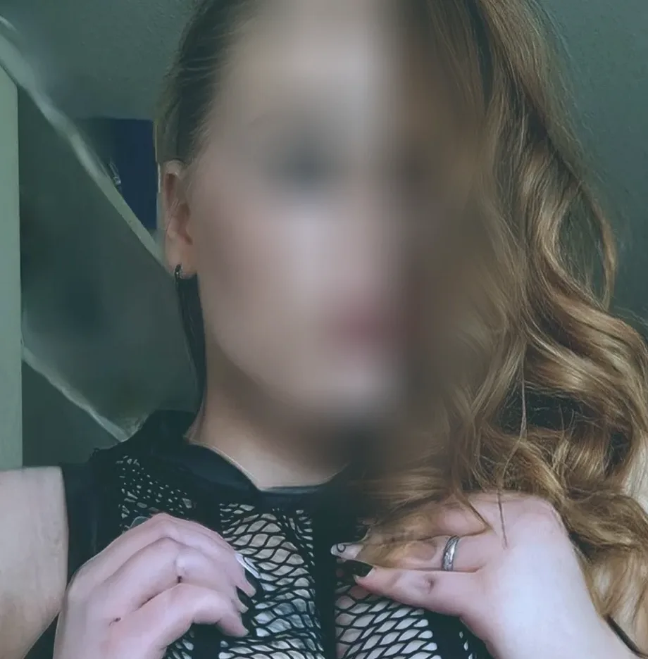 Maja, 29