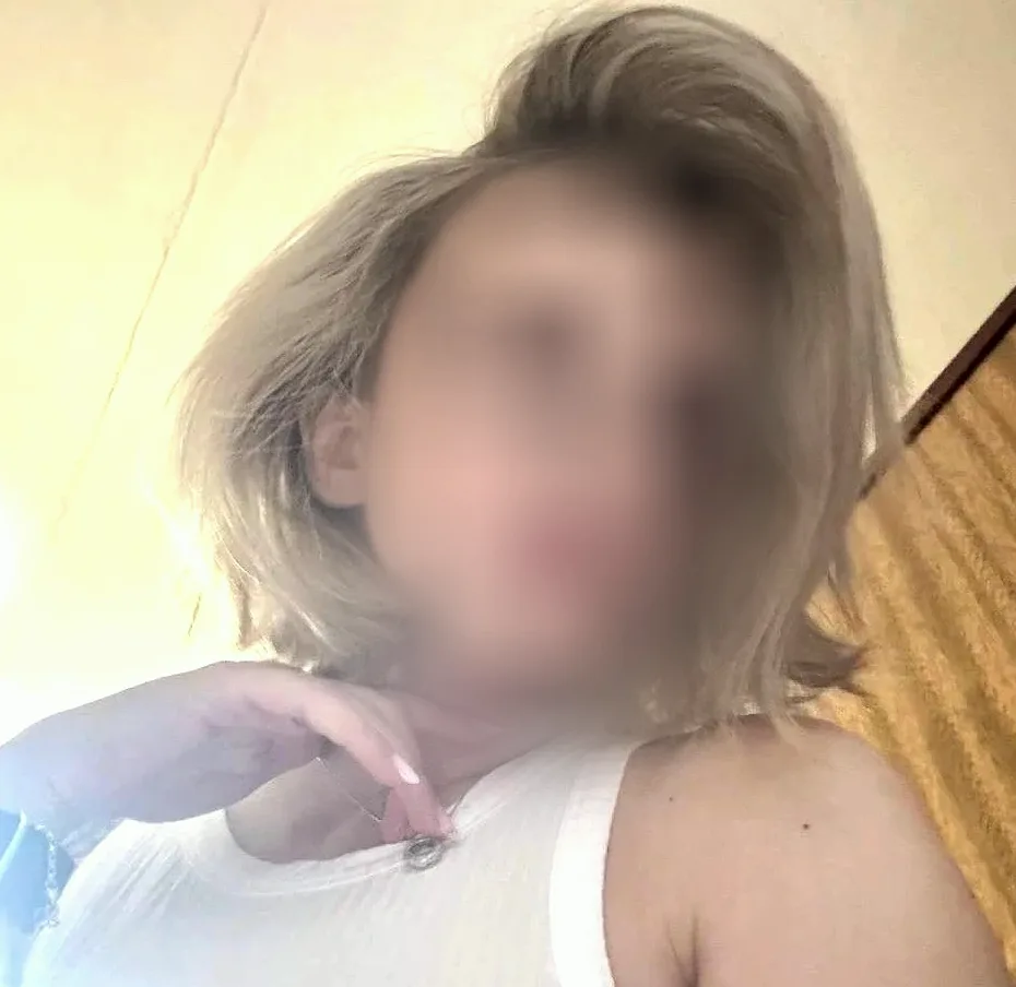 Marina, 28