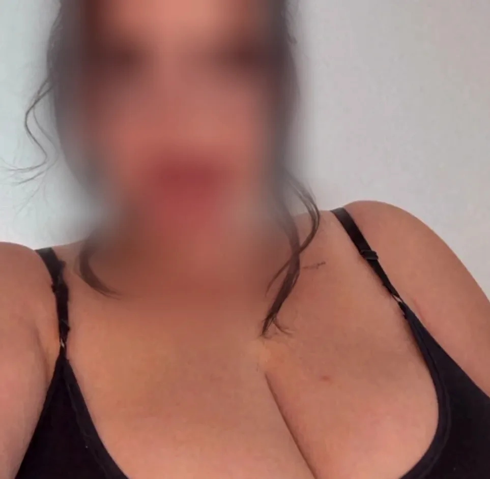 Selma, 24